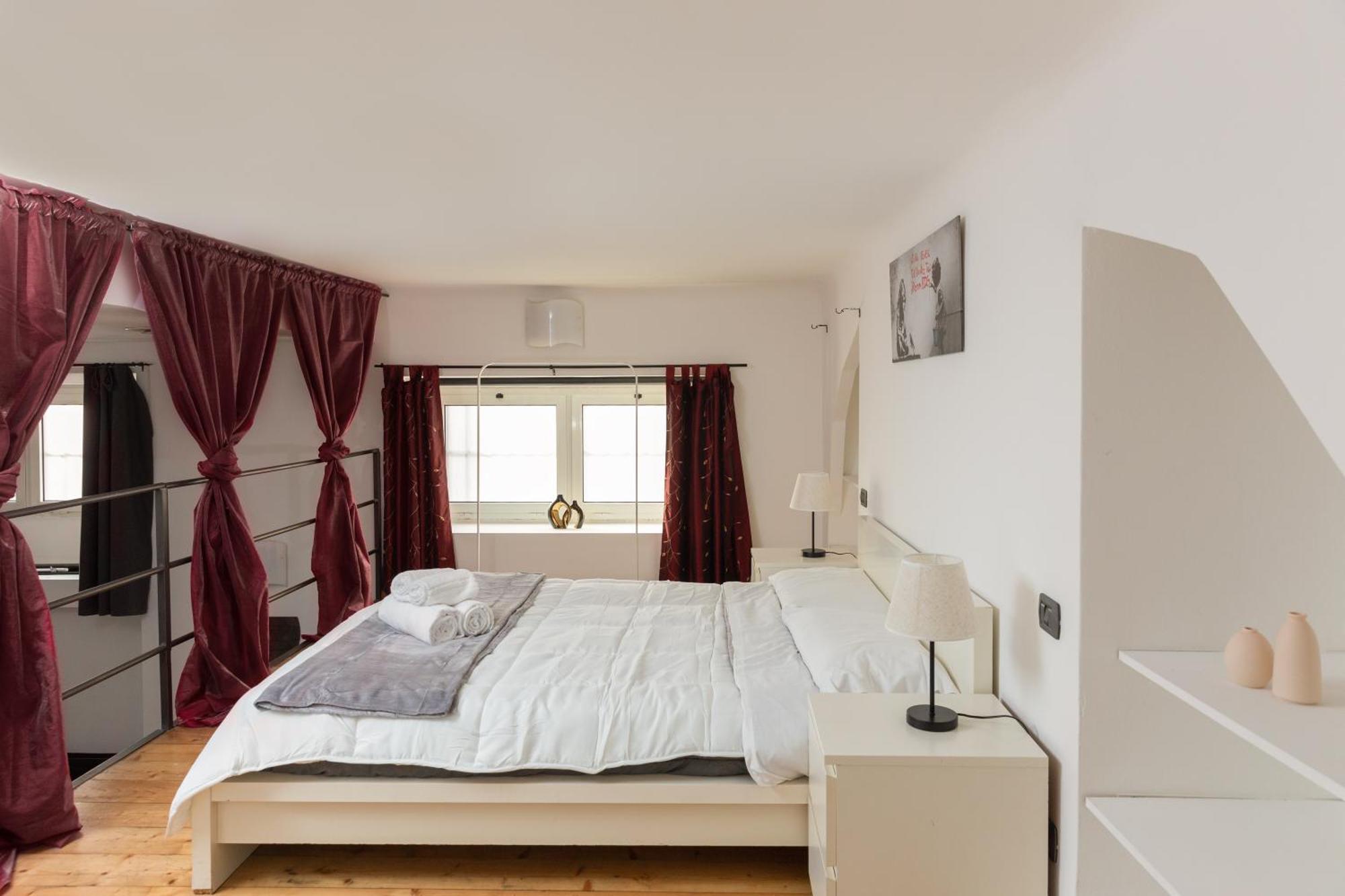 Exclusive Loft Banksy In Porta Romana Apartment Milan Bagian luar foto
